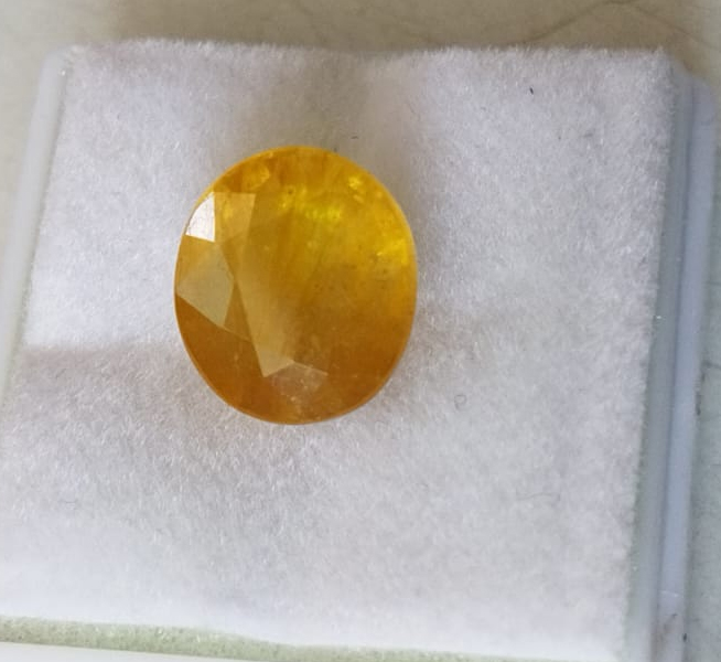 Yellow Sapphire 34
